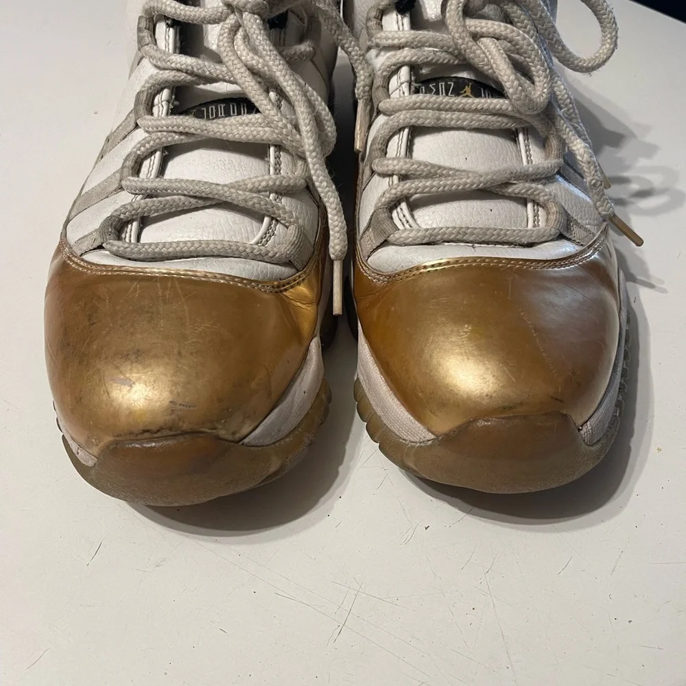 Air Jordan 11 Retro Low Closing Ceremony Men’s Size 11 Sneakers